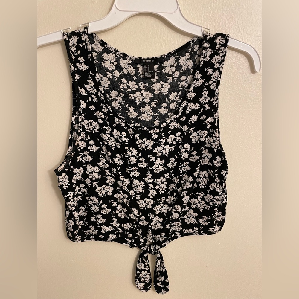 Crop top